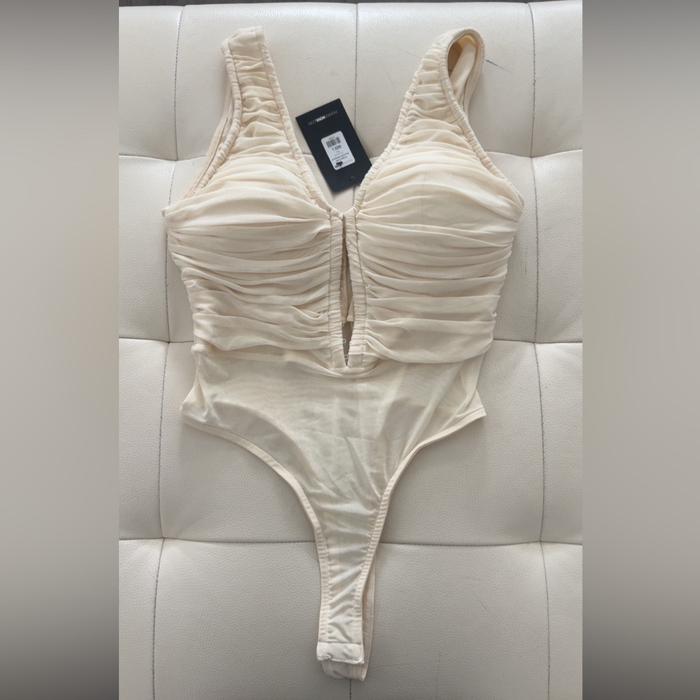 Fashion Nova Ivory Ruched Bodysuit